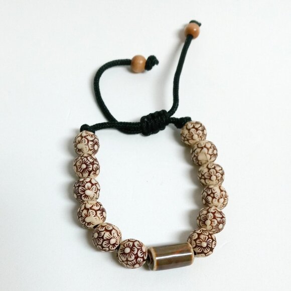 Amber 11mm Round Acrylic Beads and Brown 15 mm Cylindrical Ceramic Bead Bracelet - Picture 5 of 6